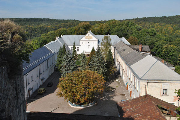 Замок в Язлівці